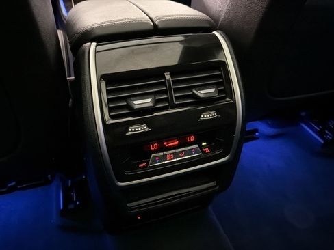 Used 2024 BMW X5 sDrive40i w/ M Sport Package RWD image 29
