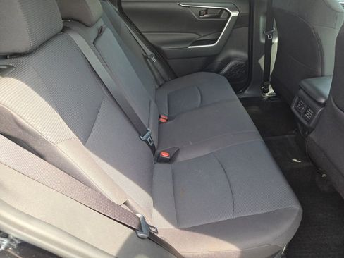 Used 2023 Toyota RAV4 LE AWD/4WD image 6