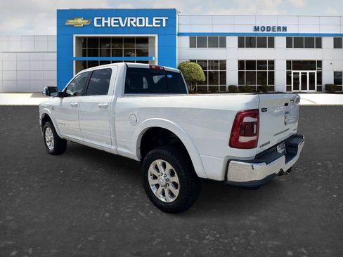 Used 2022 RAM 2500 Laramie AWD/4WD image 3