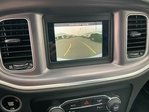 Used 2022 Dodge Charger SXT image 19