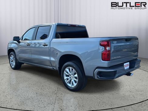New 2026 Chevrolet Silverado 1500 Custom image 3