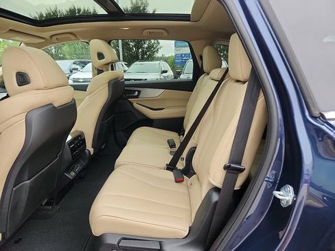 Certified 2025 Acura MDX SH-AWD image 10