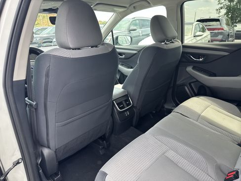 Used 2024 Subaru Outback Premium w/ Popular Package #1A AWD/4WD image 33