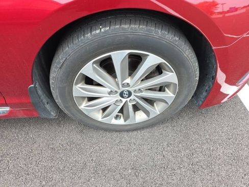 Used 2015 Hyundai Sonata Sport w/ Winter Package FWD image 9