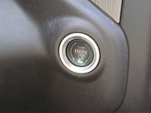 Used 2022 GMC Sierra 2500 Denali w/ Denali Ultimate Package image 28