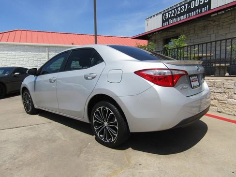 Used 2015 Toyota Corolla S FWD image 3