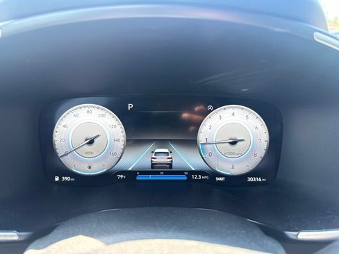 Used 2023 Hyundai Santa Fe Calligraphy AWD/4WD image 11