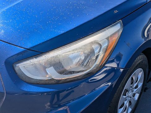 Used 2017 Hyundai Accent SE FWD image 12