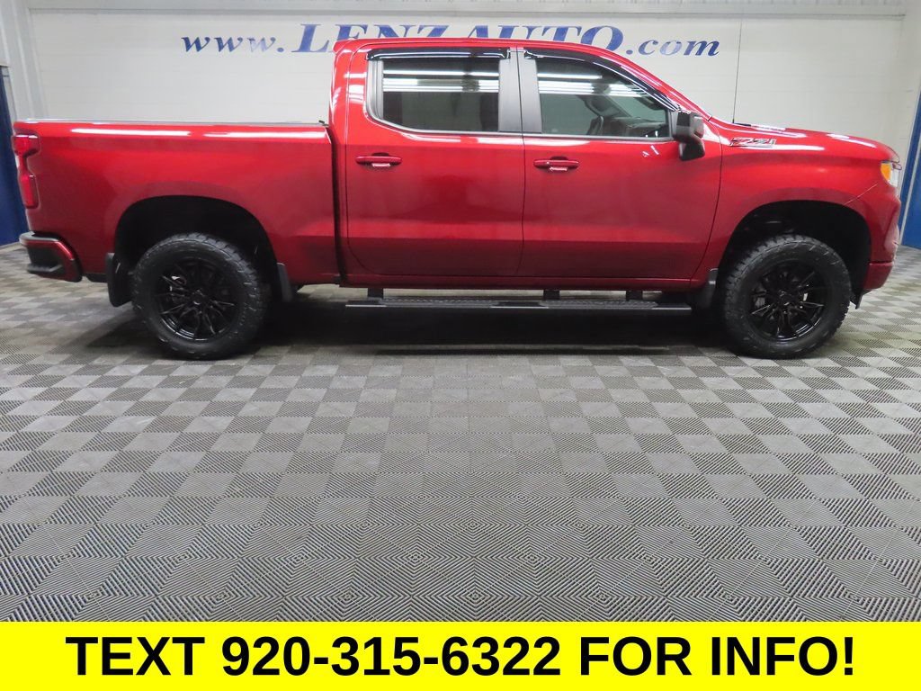 Used 2025 Chevrolet Silverado 1500 RST w/ Z71 Off-Road Package AWD/4WD image 3