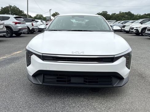 Used 2025 Kia K4 FWD image 8
