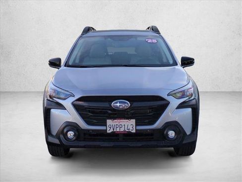 Certified 2025 Subaru Outback Premium image 2