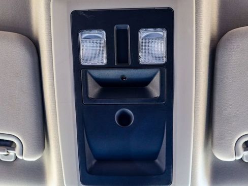 Used 2024 RAM 1500 Classic SLT image 33