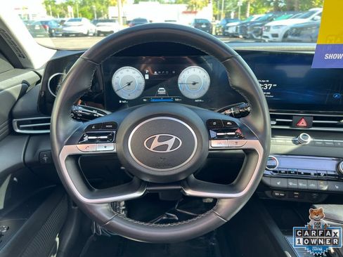 Used 2024 Hyundai Elantra Limited FWD image 31