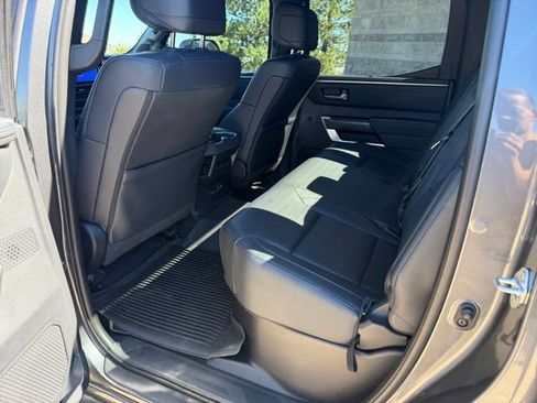 Used 2023 Toyota Tundra Platinum AWD/4WD image 12