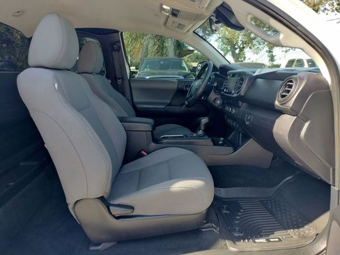 Used 2020 Toyota Tacoma SR RWD image 19