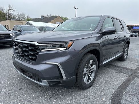 New 2025 Honda Pilot EX-L image 2