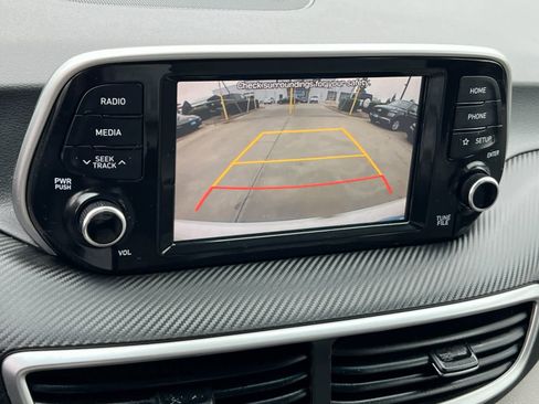 Used 2020 Hyundai Tucson SE image 19