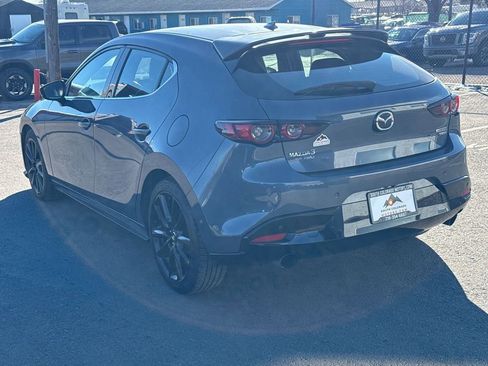 Used 2021 MAZDA MAZDA3 Hatchback w/Premium Plus Pkg image 5