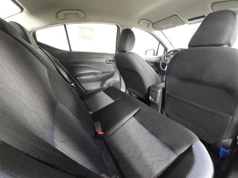 New 2025 Nissan Versa SV w/ Trunk Package FWD image 17