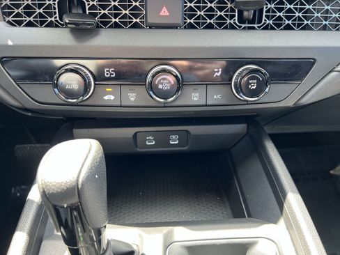 Used 2023 Honda Accord LX image 19