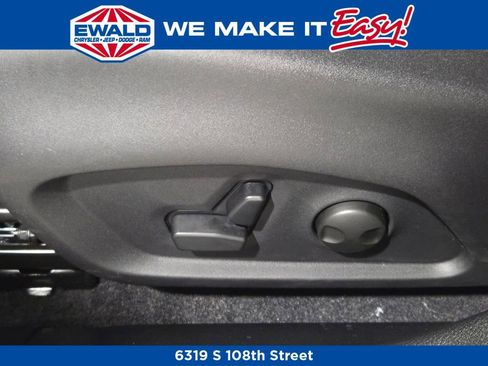 New 2026 Jeep Compass Limited AWD/4WD image 24