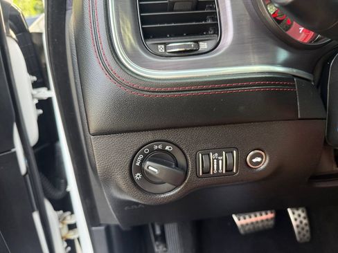 Used 2019 Dodge Charger SRT Hellcat w/ Octane Edition RWD image 18