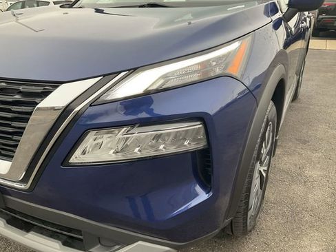 Certified 2023 Nissan Rogue SV w/ SV Premium B Package image 38