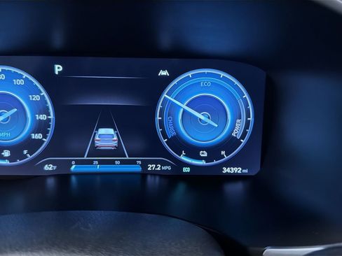 Used 2022 Hyundai Santa Fe Limited image 13