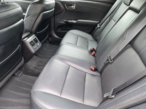 Used 2017 Toyota Avalon Limited FWD image 30