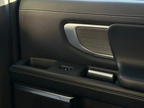 Used 2025 Ford Expedition Max Platinum image 45