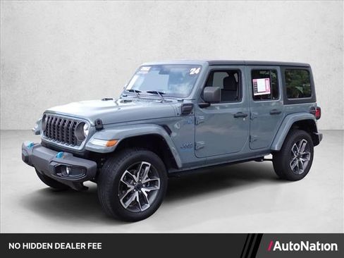 Used 2024 Jeep Wrangler Unlimited w/ Technology Group AWD/4WD image 1