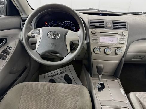 Used 2011 Toyota Camry LE w/ Fleet Convenience Pkg FWD image 24