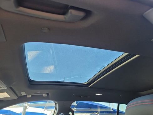 New 2026 Chevrolet Traverse RS image 13