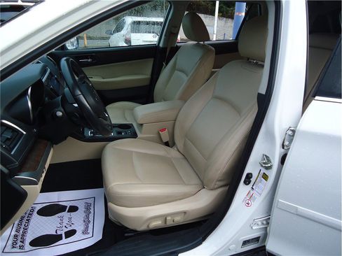 Used 2018 Subaru Outback 2.5i Limited image 10