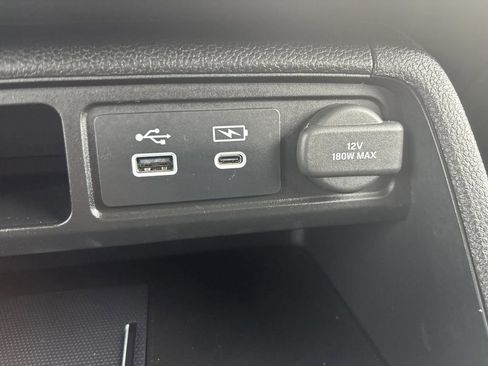 Used 2025 Honda Pilot EX-L image 22