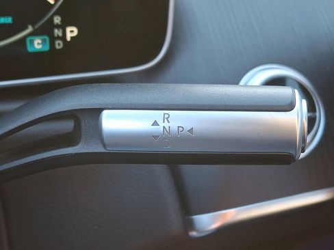 Certified 2022 Mercedes-Benz S 500 4MATIC image 15