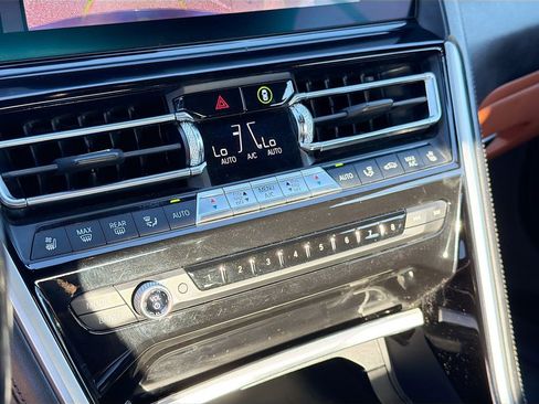 Used 2020 BMW 840i xDrive Convertible image 33