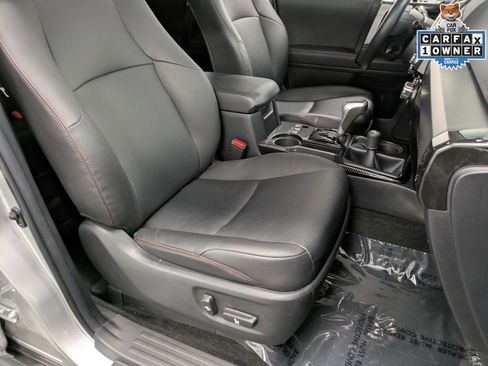 Used 2023 Toyota 4Runner TRD Off-Road Premium w/ Off Road Premium Plus Package AWD/4WD image 29