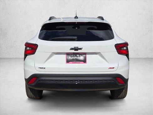 New 2026 Chevrolet Trax RS w/ Sunroof Package image 8