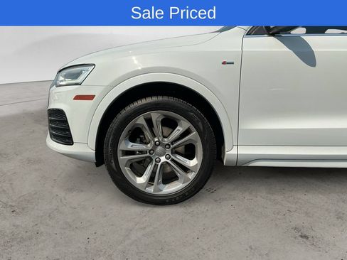 Used 2018 Audi Q3 2.0T Premium Plus w/ Premium Plus Package AWD/4WD image 9