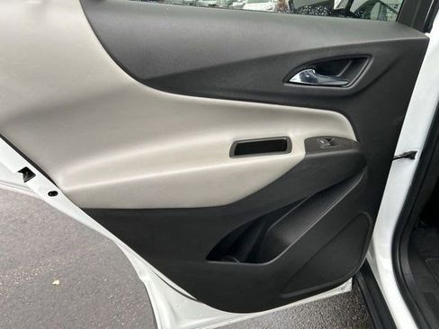 Used 2020 Chevrolet Equinox LS w/ LS Convenience Package image 33