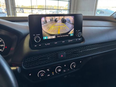 Used 2025 Honda HR-V Sport image 22