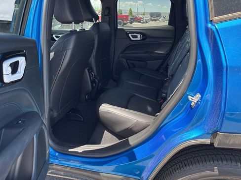 New 2025 Jeep Compass Latitude w/ Altitude Special Edition image 10