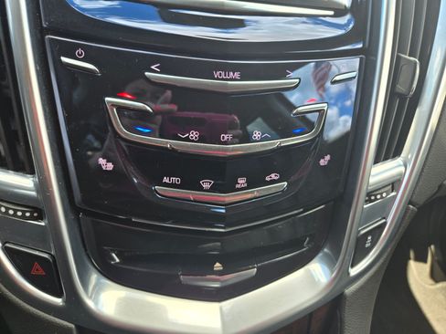 Used 2014 Cadillac SRX Performance w/ Driver Awareness Package AWD/4WD image 19