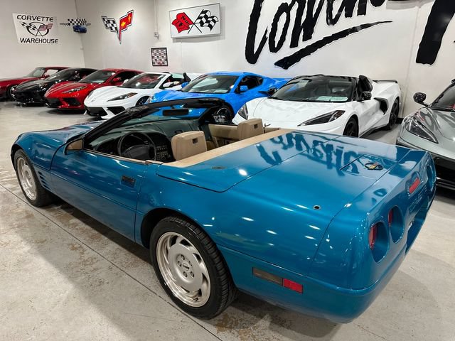 Used 1992 Chevrolet Corvette Convertible RWD image 22