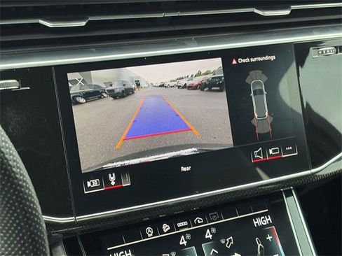Used 2021 Audi SQ7 Premium Plus w/ Executive Package image 29