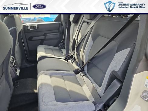 New 2025 Ford Bronco 4-Door AWD/4WD image 15