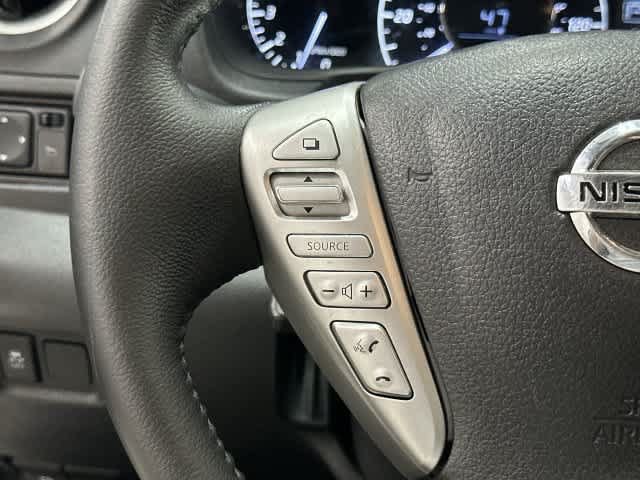Used 2018 Nissan Versa Note SV FWD image 17