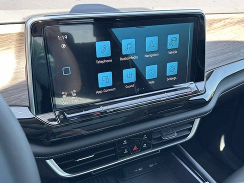New 2026 Volkswagen Atlas SEL Premium R-Line AWD/4WD image 23