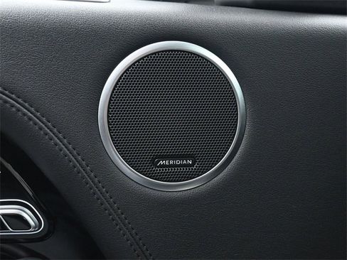 Used 2020 Land Rover Range Rover Long Wheelbase HSE image 46